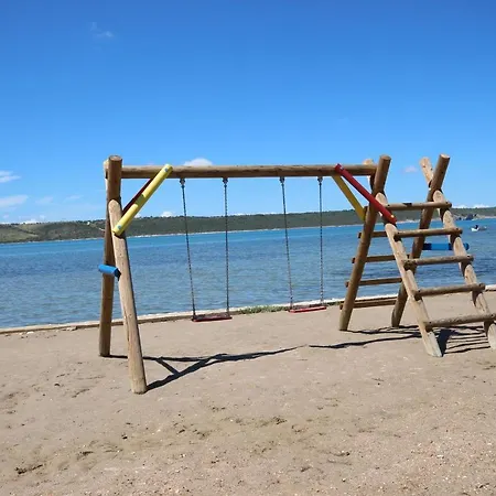 Апартаменты Maris With Sea View Любач