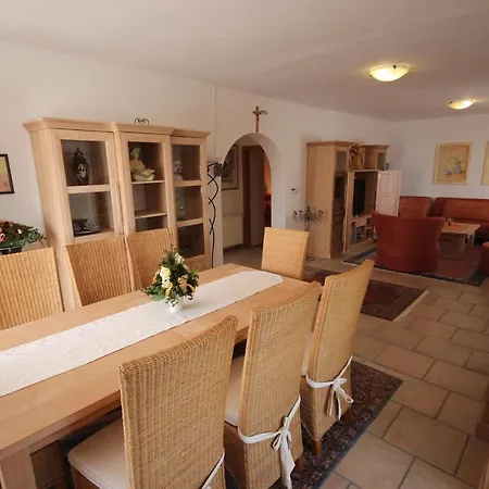 Maris With Nice Sea View Apartament *