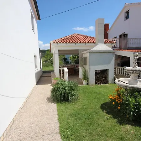 Maris With Sea View Apartmán Ljubač